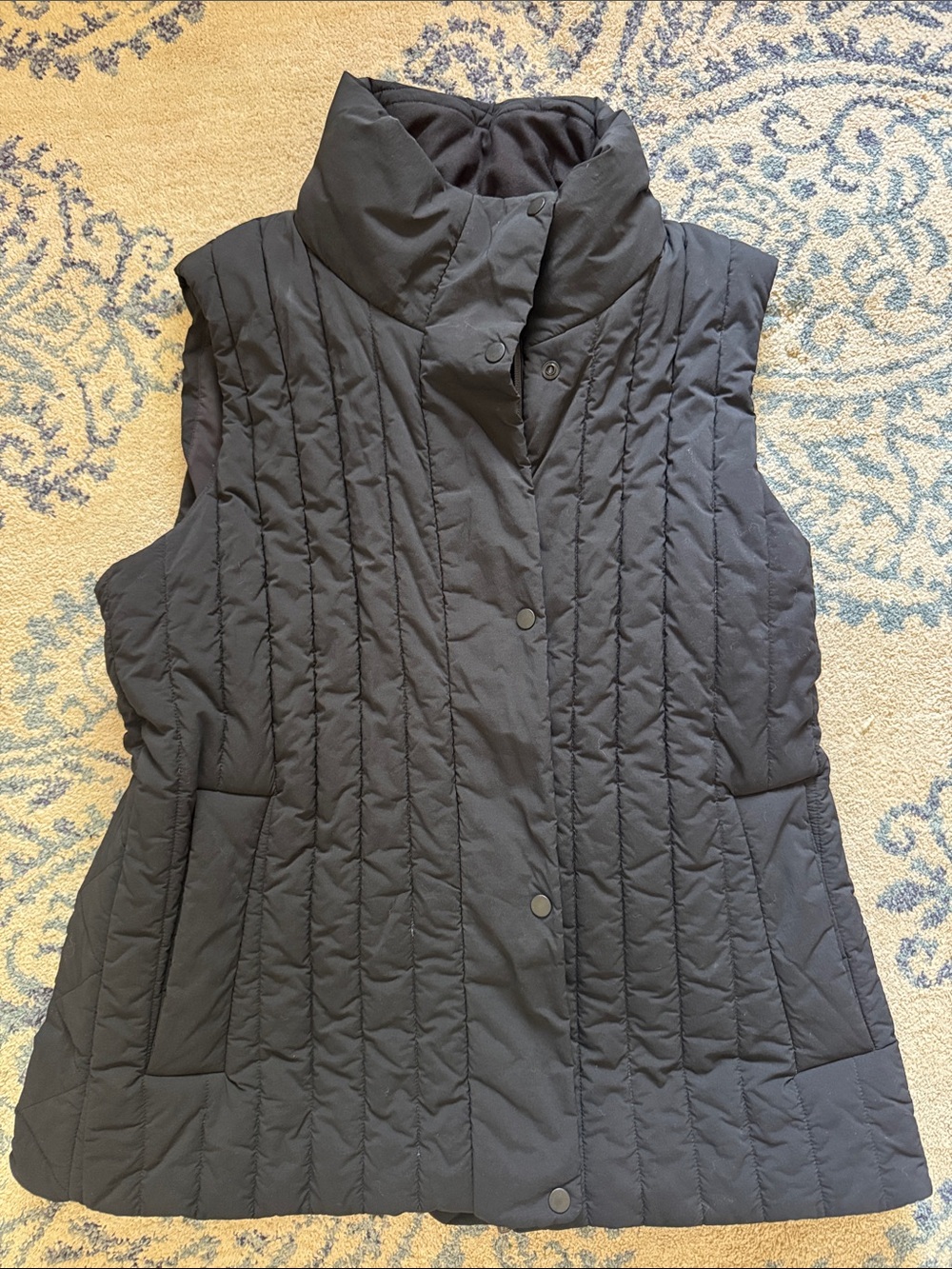 Lululemon Women's Quilted Vest - Black